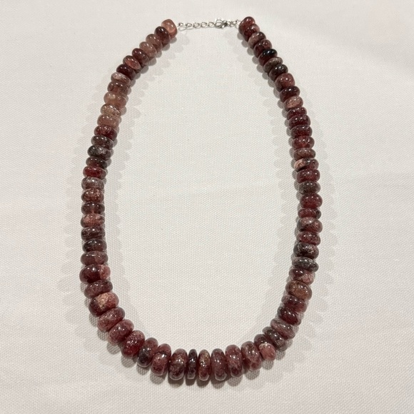 Strawberry Quartz rondelle beads necklace - Picture 2 of 5